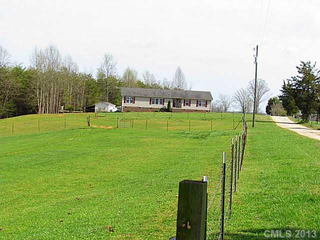 325 Lambert Road Hiddenite, NC 28636 - Photo 1 of 16