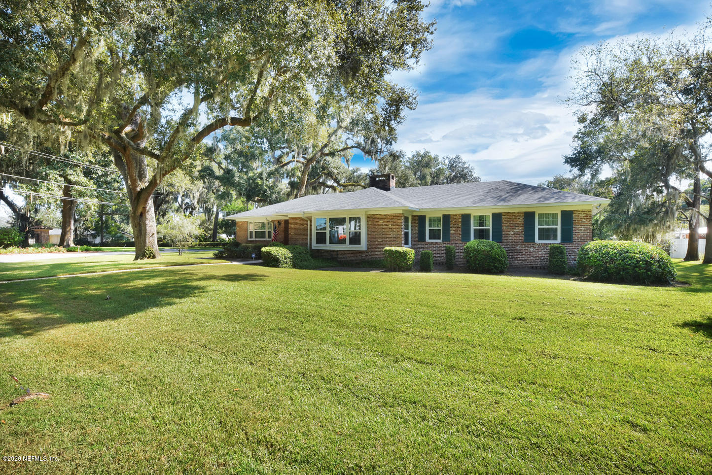 4920 River Point Road Jacksonville, FL 32207 - Photo 2 of 27 003-4920RiverPointRoad-Jacksonville-FL-3