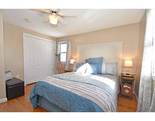 218 North Sturbridge Road Charlton, MA 01507 - Photo 9 of 24