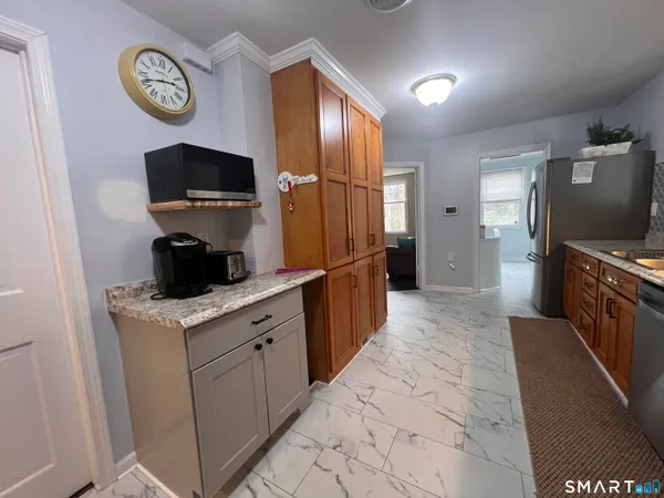 $710,000 | 556 Pepper Street, Monroe, CT 06468