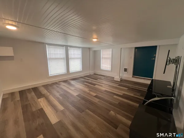 $710,000 | 556 Pepper Street, Monroe, CT 06468