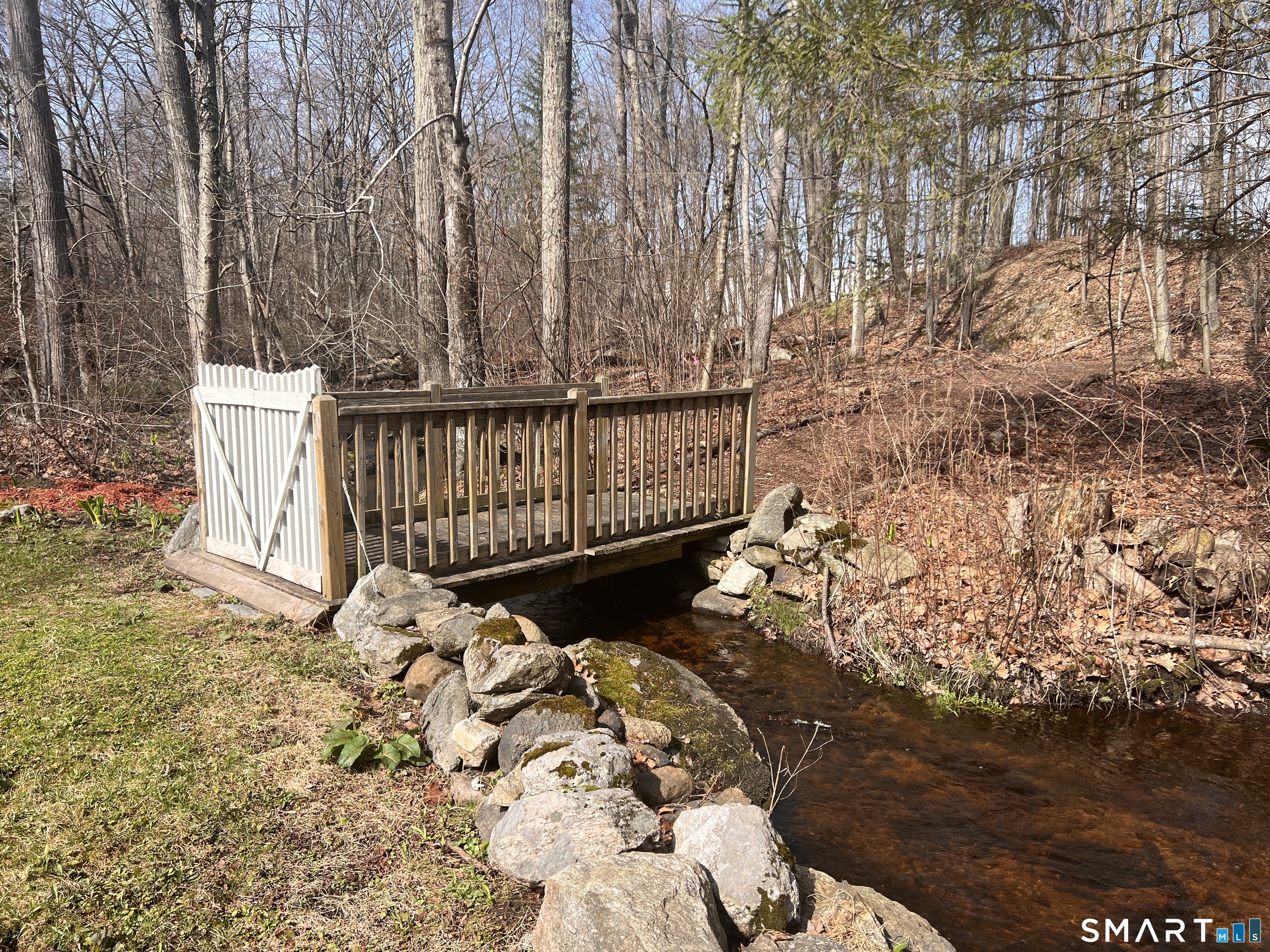 556 Pepper Street Monroe, CT 06468 - Photo 33 of 39