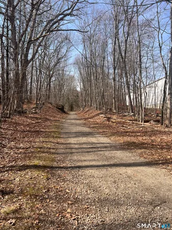 $710,000 | 556 Pepper Street, Monroe, CT 06468