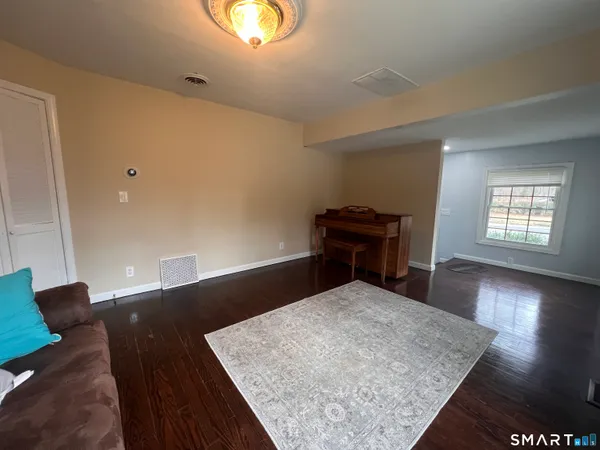 $710,000 | 556 Pepper Street, Monroe, CT 06468