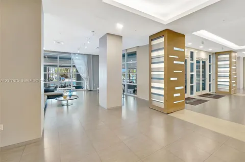 $529,999 | 1900 North Bayshore Drive, Unit 4606, Miami, FL 33132