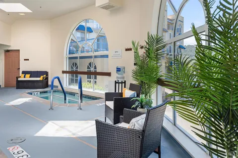 $299,000 | 100 Thorndale Drive, Unit 353, San Rafael, CA 94903