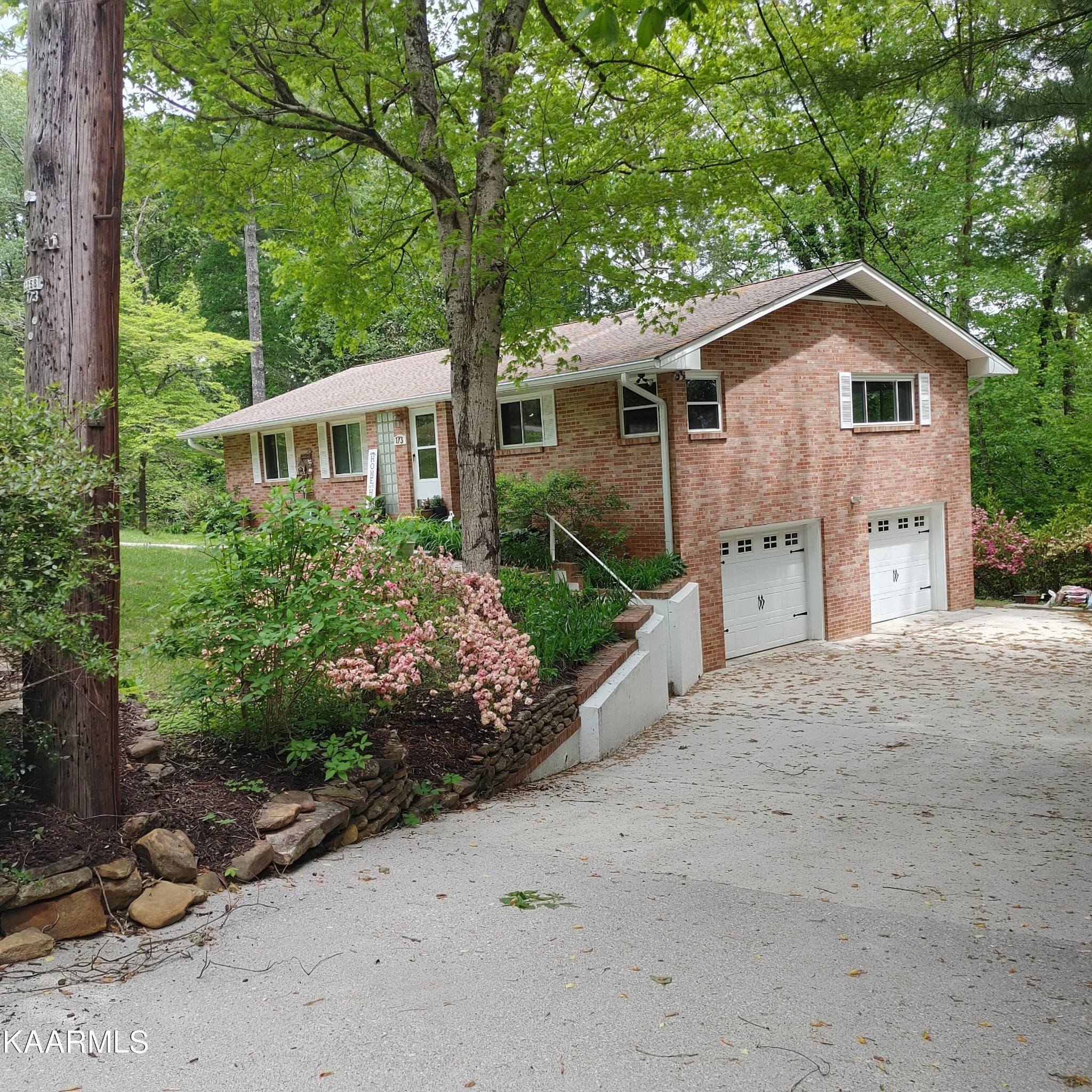 173 Lasalle Road Oak Ridge, TN 37830 - Photo 4 of 32 Gallery Image 4