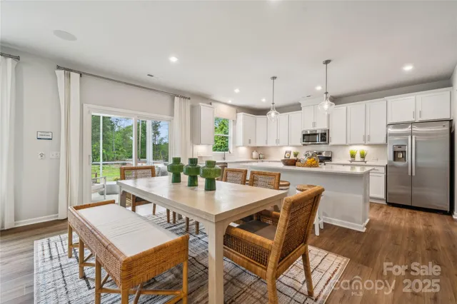 $715,000 | 339 Alameda Way, Matthews, NC 28104