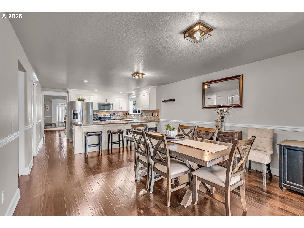 4460 Morfitt Street Hubbard, OR 97032 - Photo 14 of 36