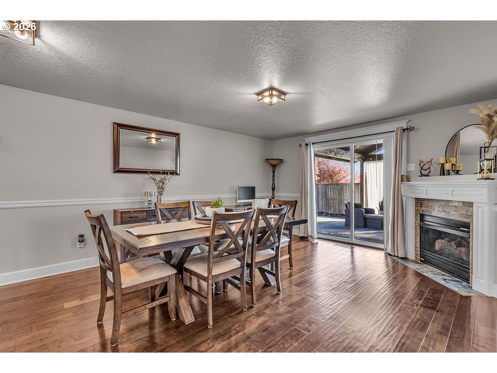 4460 Morfitt Street Hubbard, OR 97032 - Photo 15 of 36