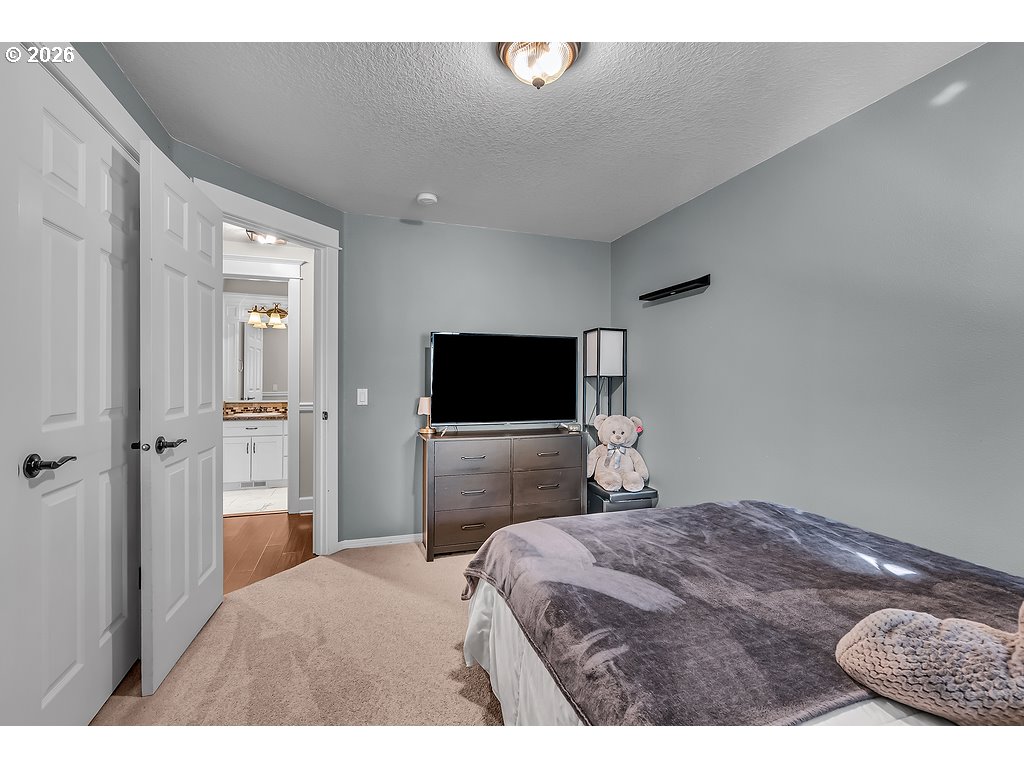 4460 Morfitt Street Hubbard, OR 97032 - Photo 18 of 36