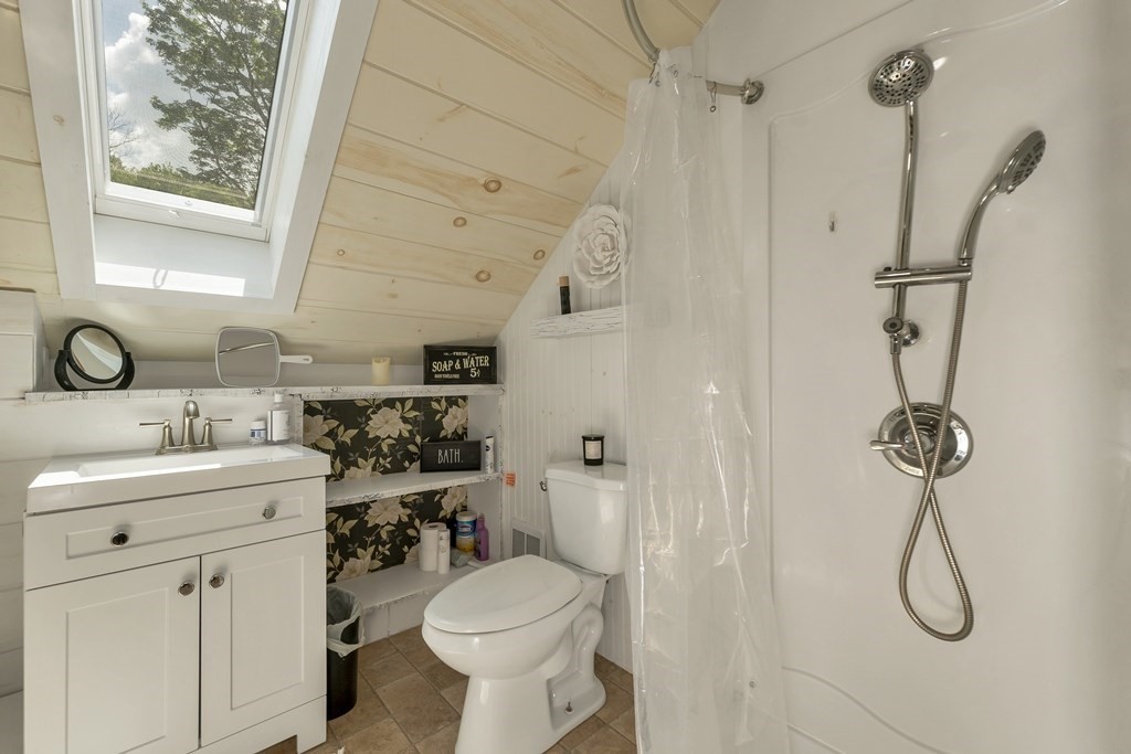 41 Fisher Mountain Road Thornton, NH 03285 - Photo 25 of 40