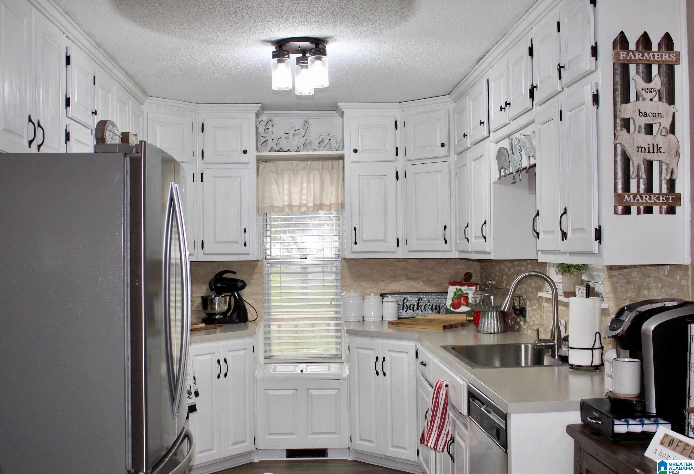 6021 Tommy Town Road Mount Olive, AL 35117 - Photo 6 of 25