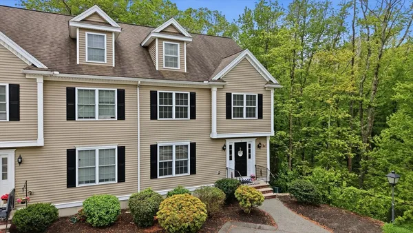 $675,000 | 8 Pilgrim Street, Unit 9, North Reading, MA 01864