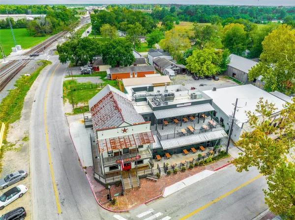 $399,900 | 106 Spring School Road, Spring, TX 77373