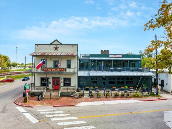 $399,900 | 106 Spring School Road, Spring, TX 77373