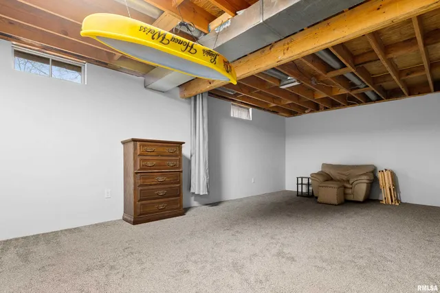 $169,900 | 624 South Sweetbriar Drive, Chillicothe, IL 61523