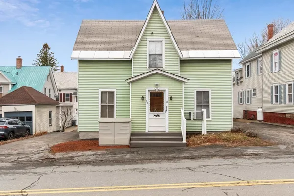 $239,000 | 89 Summer Street, Claremont, NH 03743
