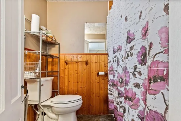 $239,000 | 89 Summer Street, Claremont, NH 03743