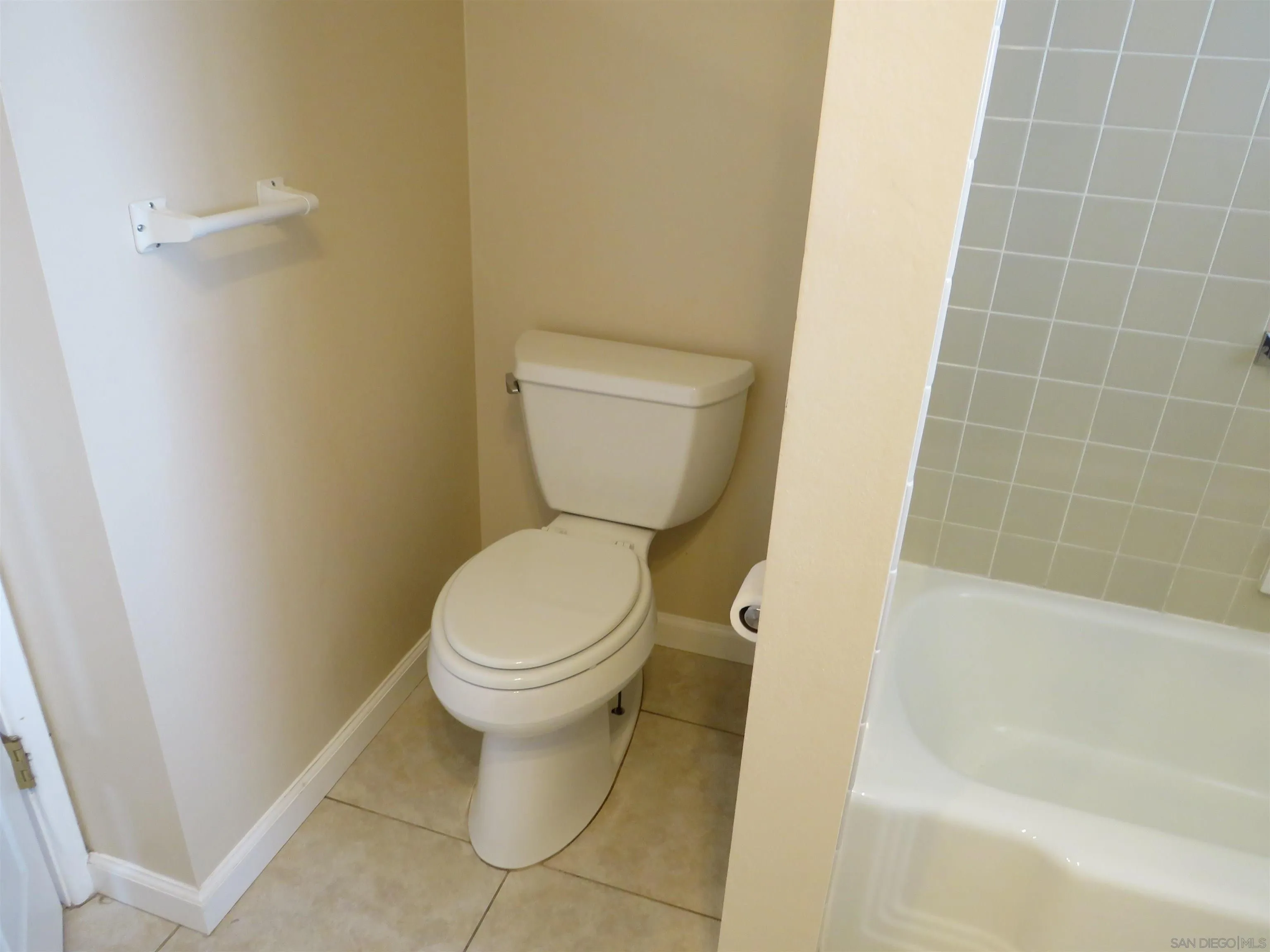 12422 Mantilla Road San Diego, CA 92128 - Photo 13 of 28