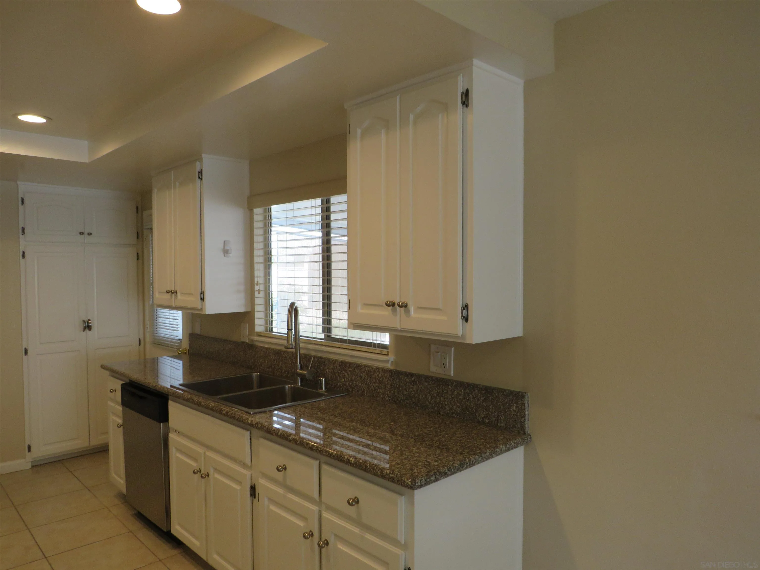 12422 Mantilla Road San Diego, CA 92128 - Photo 2 of 28
