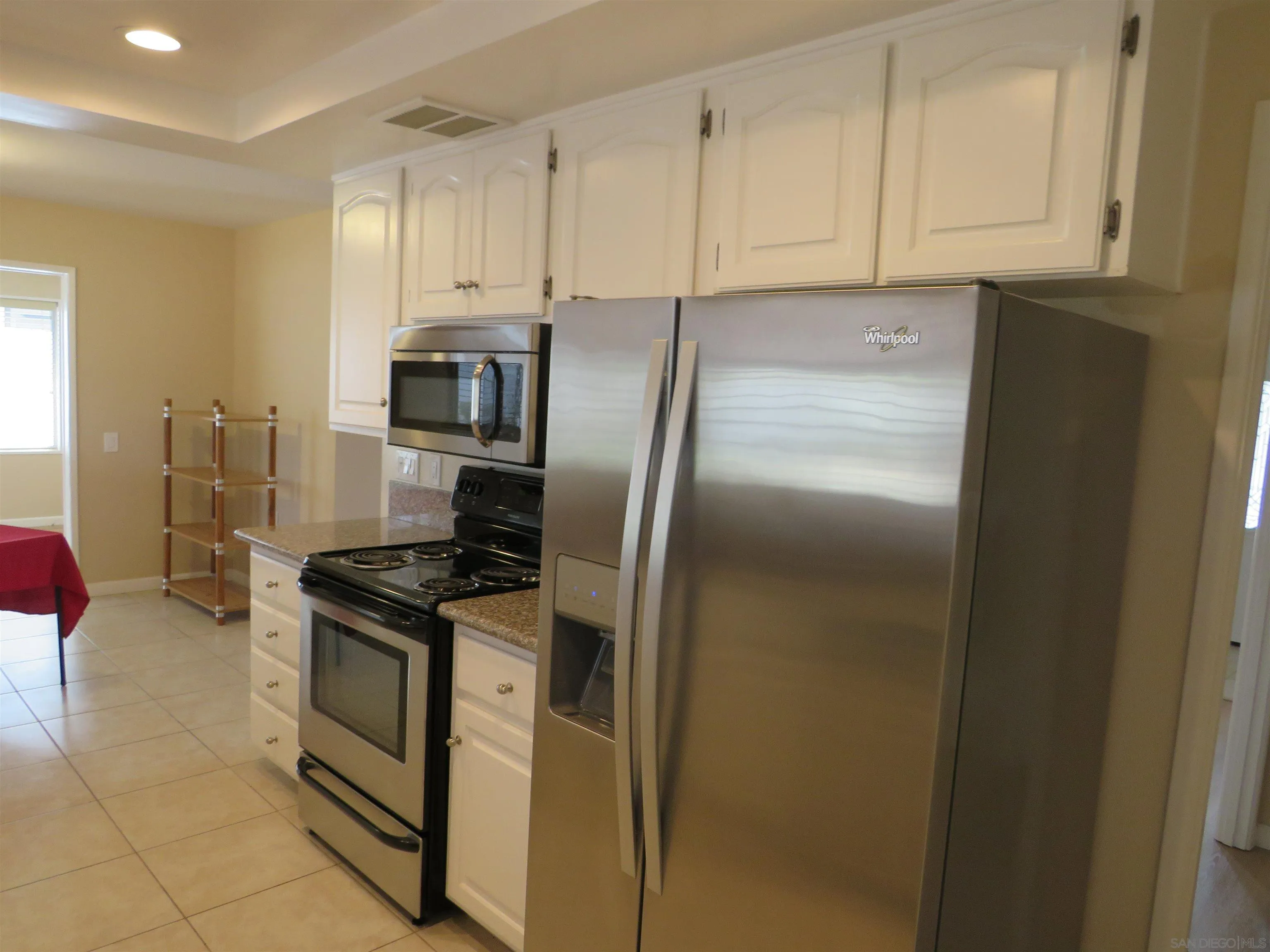 12422 Mantilla Road San Diego, CA 92128 - Photo 6 of 28