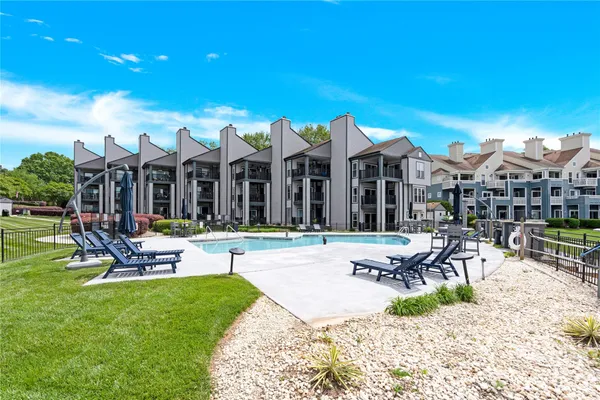 $425,000 | 18857 Vineyard Point Lane, Cornelius, NC 28031