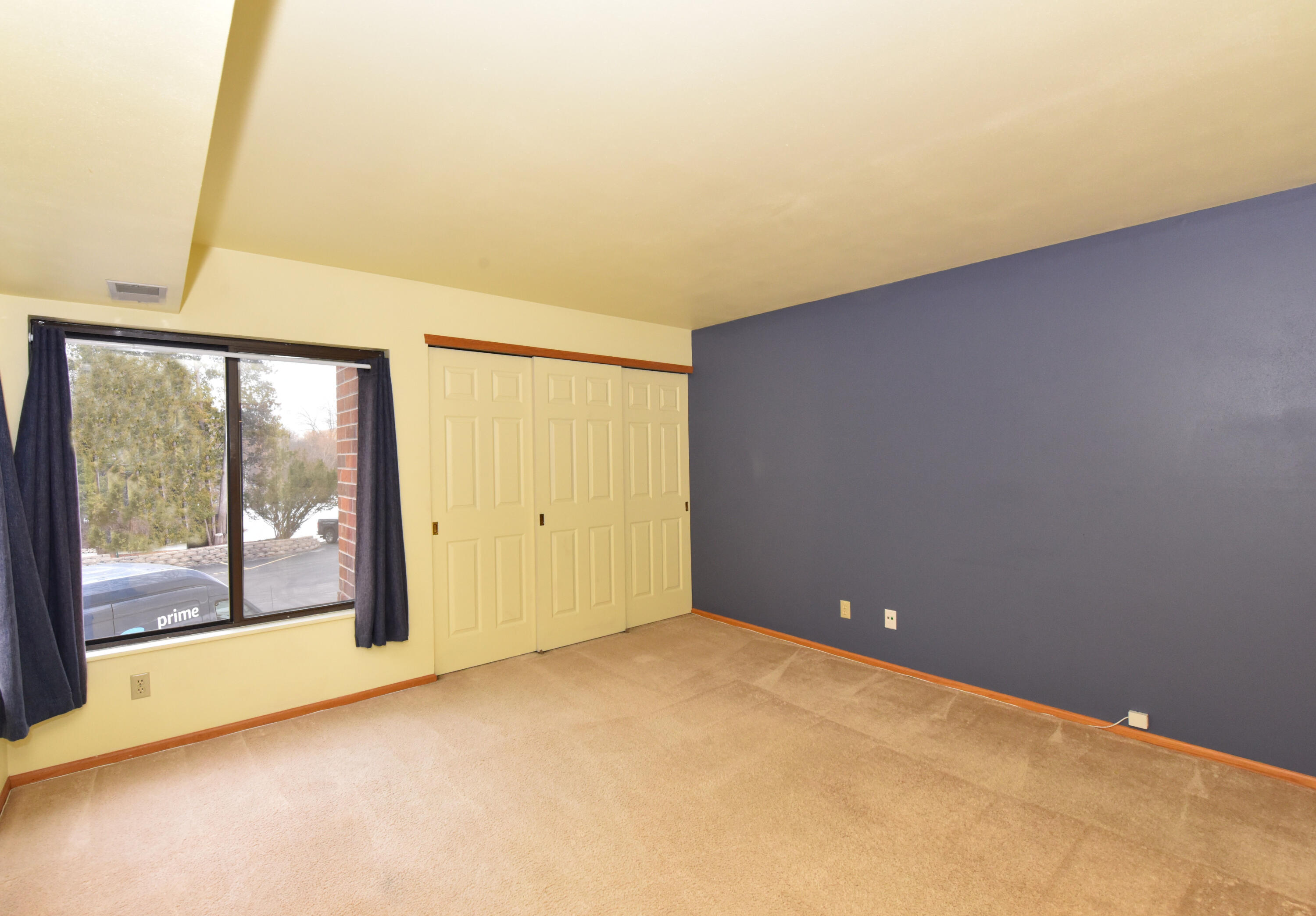 1600 West Green Tree Road, Unit A 101 Glendale, WI 53209 - Photo 19 of 32 DSC_5942