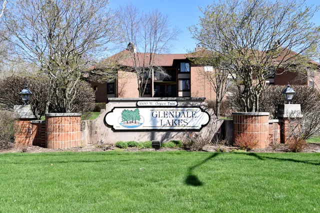 $219,900 | 1600 West Green Tree Road, Unit A 101, Glendale, WI 53209