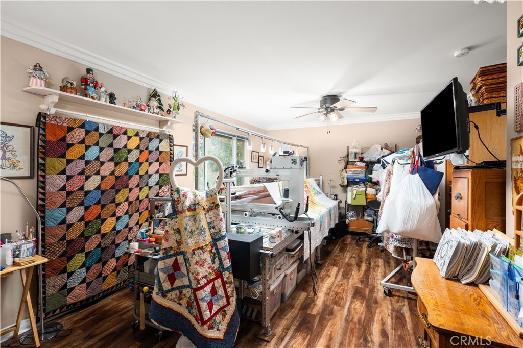 5051 Victoria Avenue Riverside, CA 92506 - Photo 22 of 45 bed 2 suite/ or can be converted to bed 3