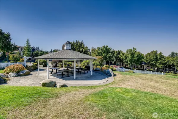 $1,830,000 | 2972 Northeast Marquette Way, Issaquah, WA 98029