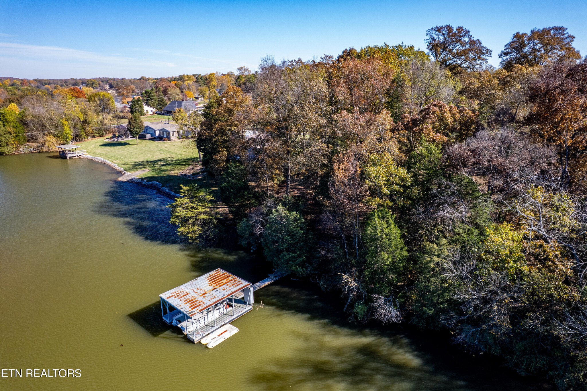 3070 West Fork Road Loudon, TN 37774 - Photo 31 of 48 a view of lake and mountain