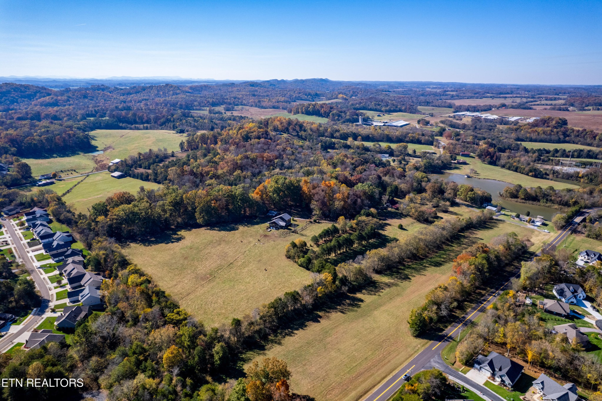 3070 West Fork Road Loudon, TN 37774 - Photo 48 of 48 an aerial view of a house with a outdoor space