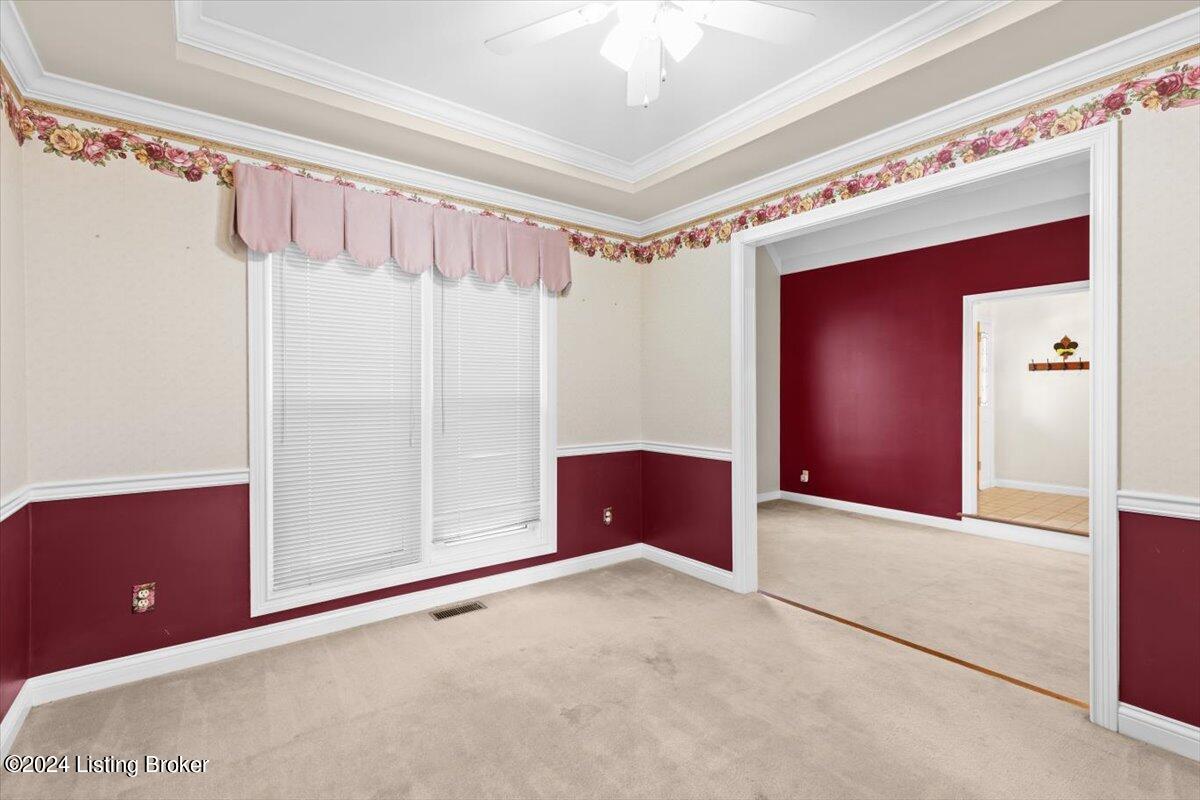 821 Foxgate Road Louisville, KY 40223 - Photo 11 of 41 11-821 Foxgate Rd-11