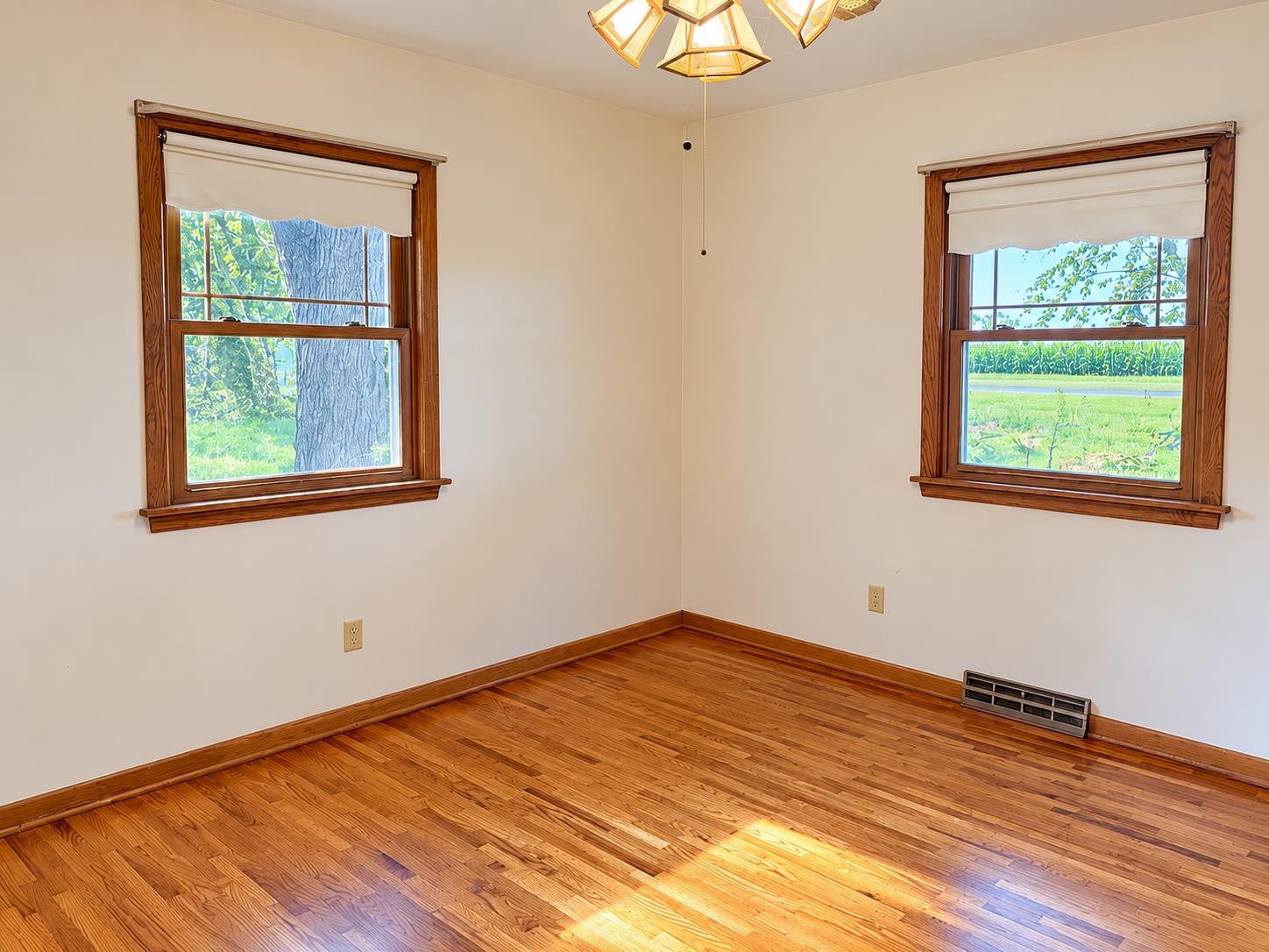 5610 Marengo Road Belvidere, IL 61008 - Photo 11 of 19 Gallery Image 11