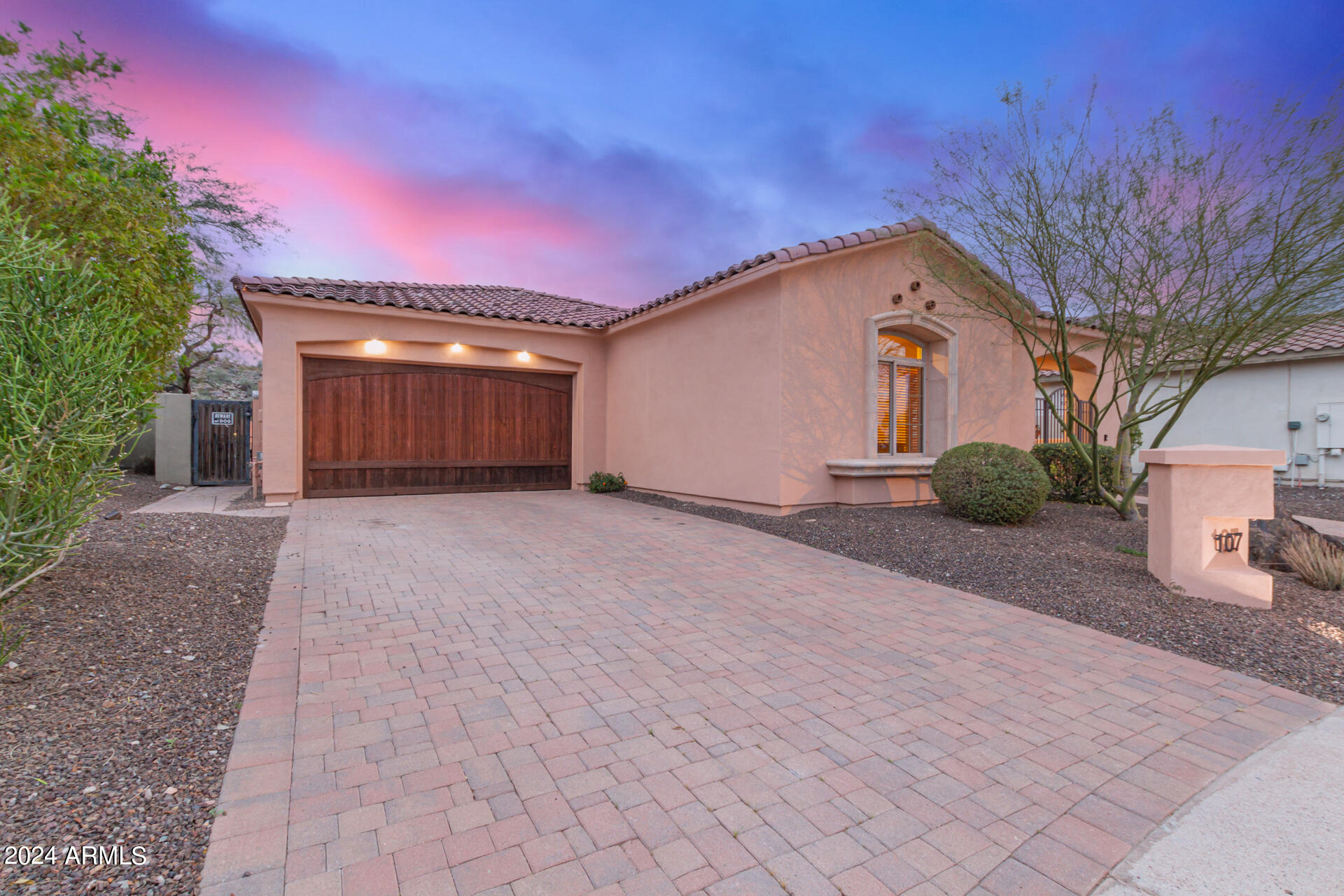 107 East Summerside Road Phoenix, AZ 85042 - Photo 16 of 51 Pavered Drive
