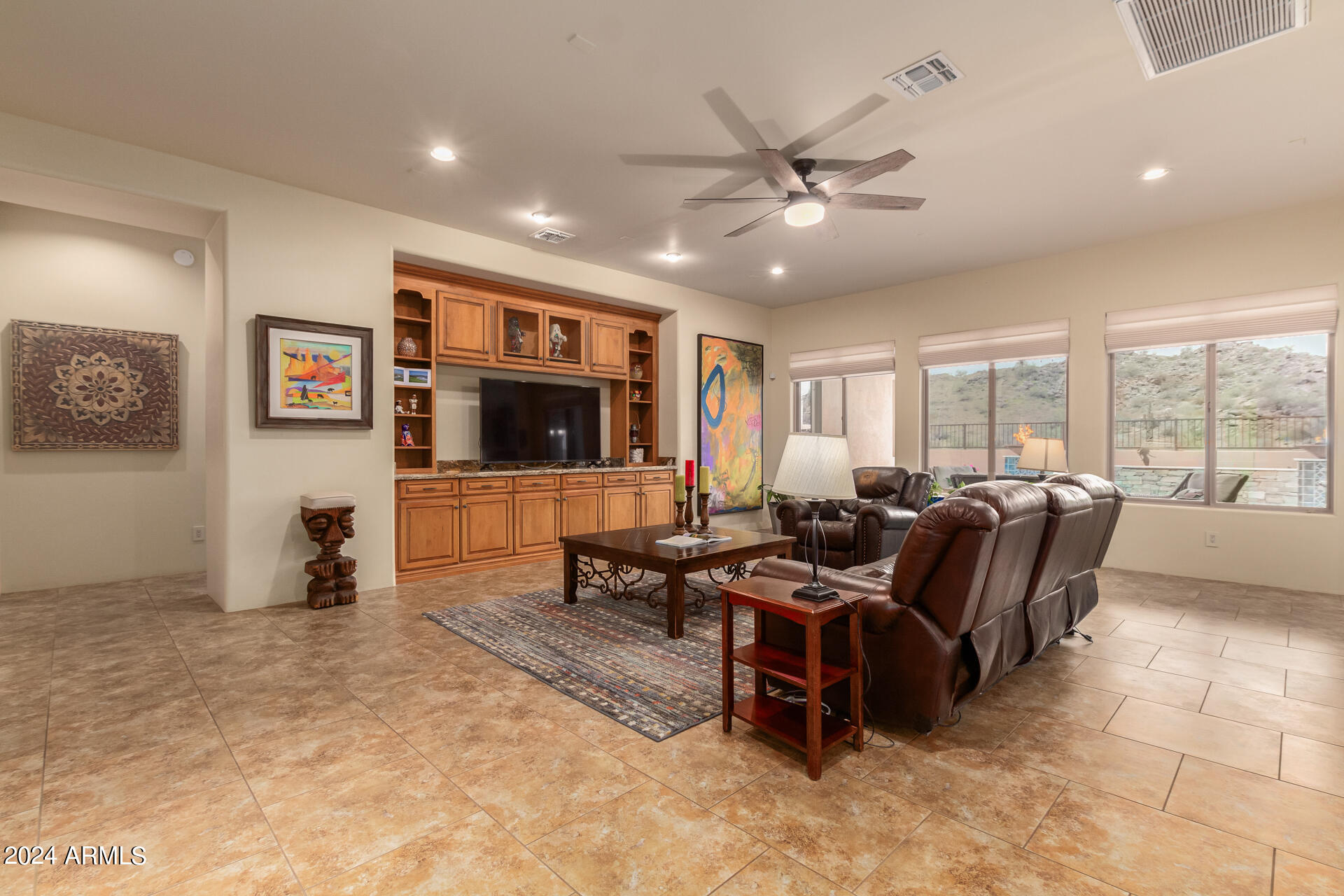 107 East Summerside Road Phoenix, AZ 85042 - Photo 29 of 51 MEDIA NICHE