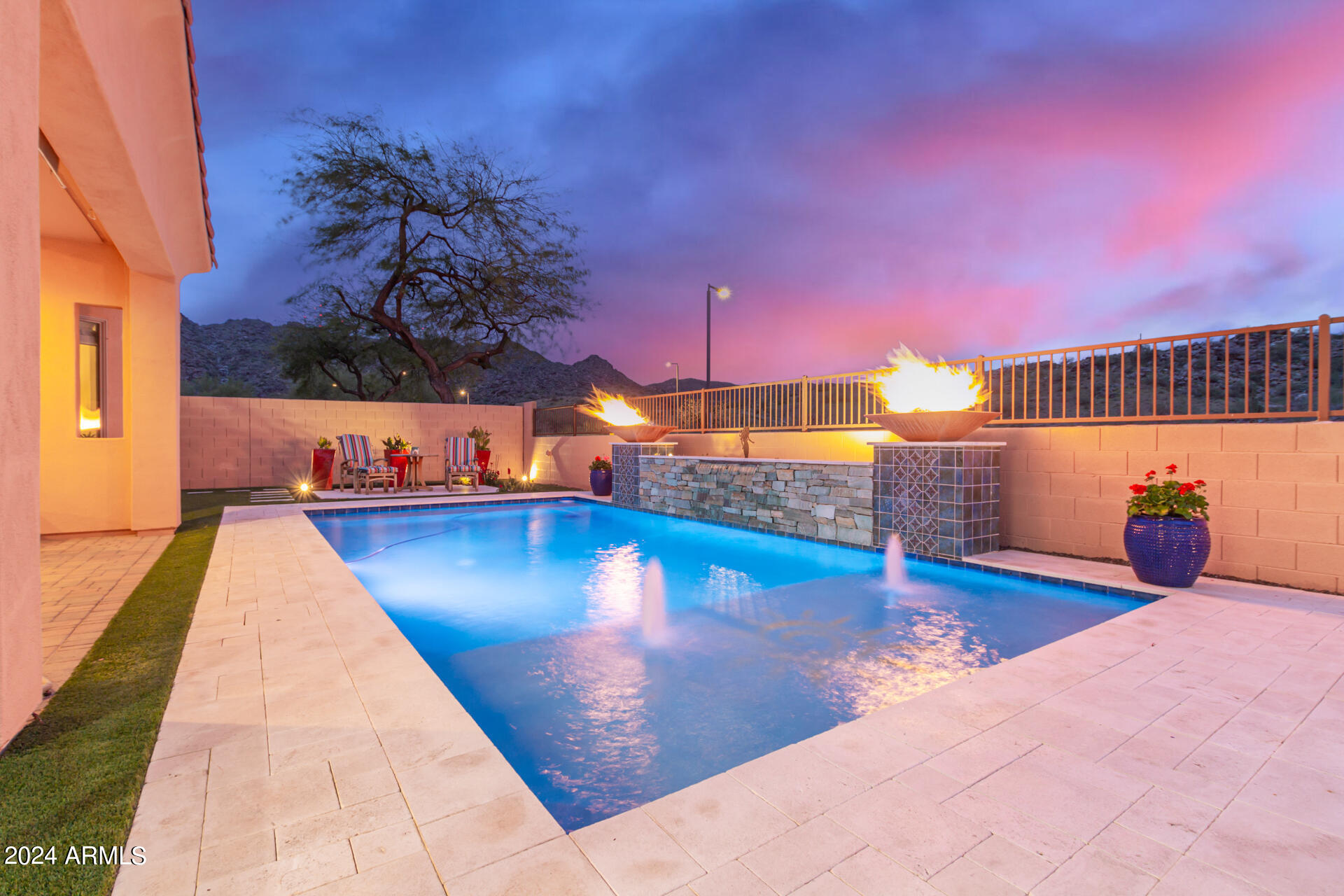 107 East Summerside Road Phoenix, AZ 85042 - Photo 38 of 51 POOL / BACKYARD