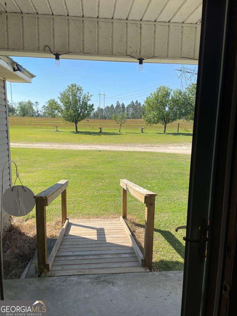 298 Bud Denton Road Uvalda, GA 30473 - Photo 2 of 16