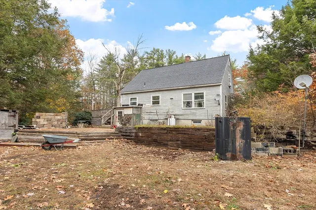$335,000 | 321 Doe Valley Road, Athol, MA 01331