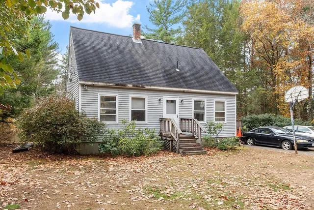 $335,000 | 321 Doe Valley Road, Athol, MA 01331