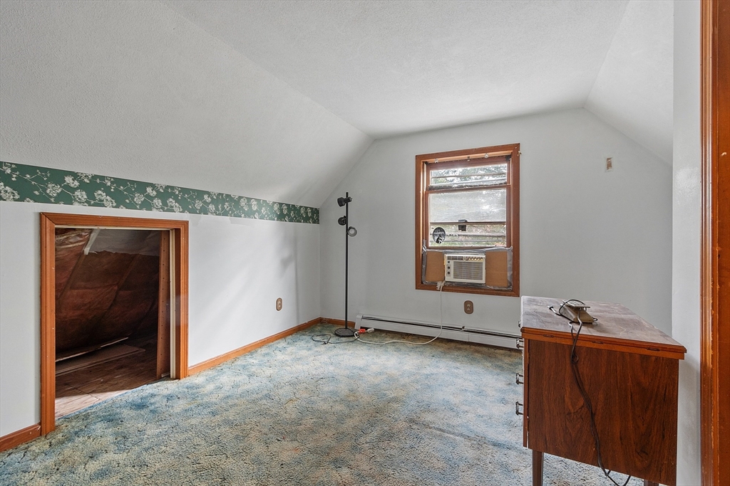 321 Doe Valley Road Athol, MA 01331 - Photo 23 of 31 an empty room with windows