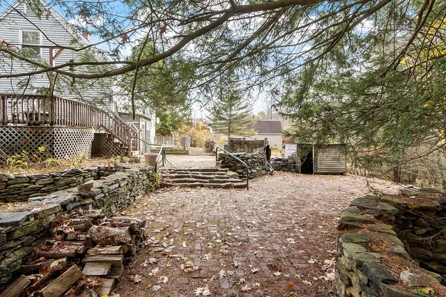 $335,000 | 321 Doe Valley Road, Athol, MA 01331