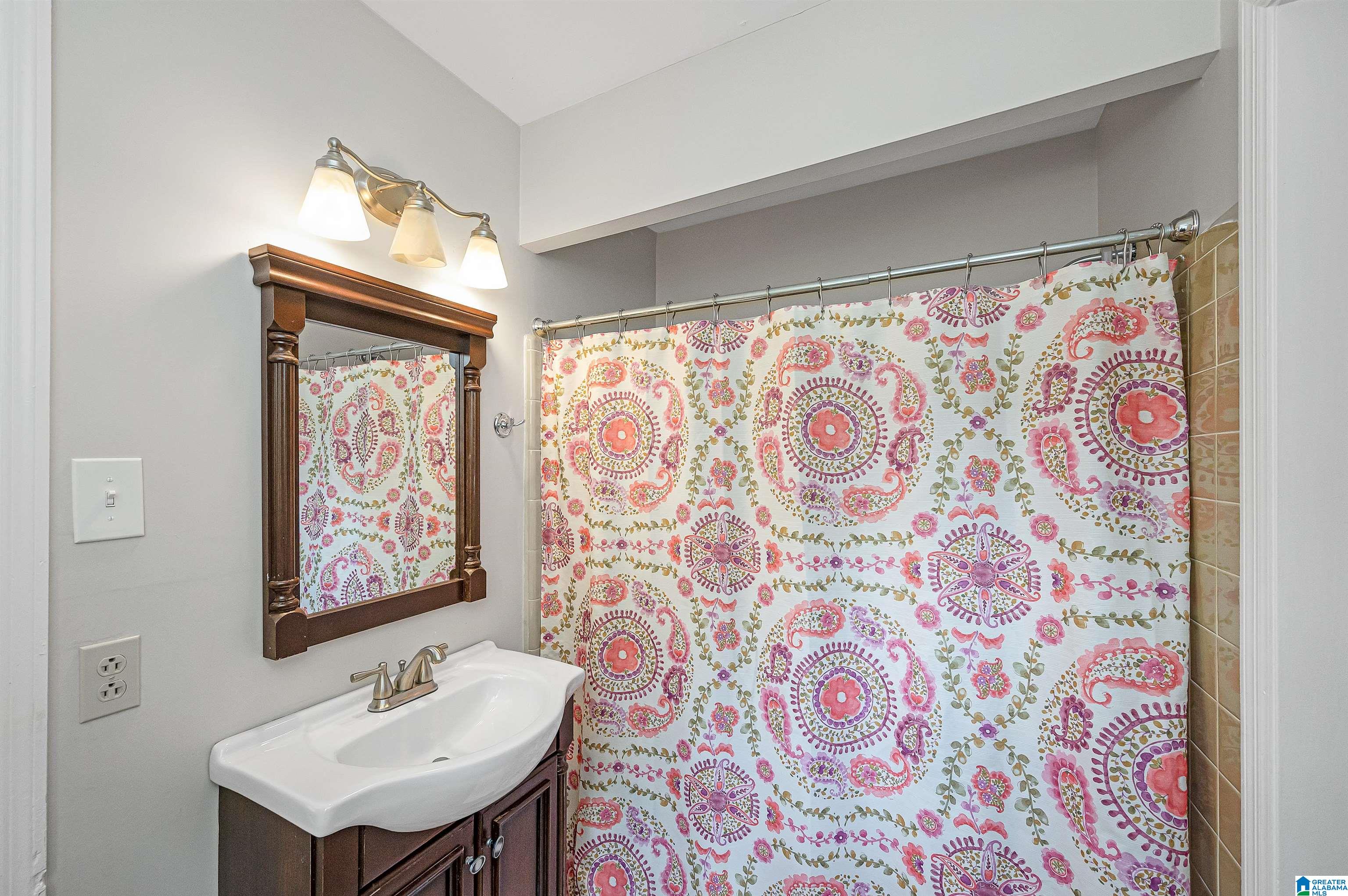 2929 Ryecroft Road Birmingham, AL 35223 - Photo 22 of 40