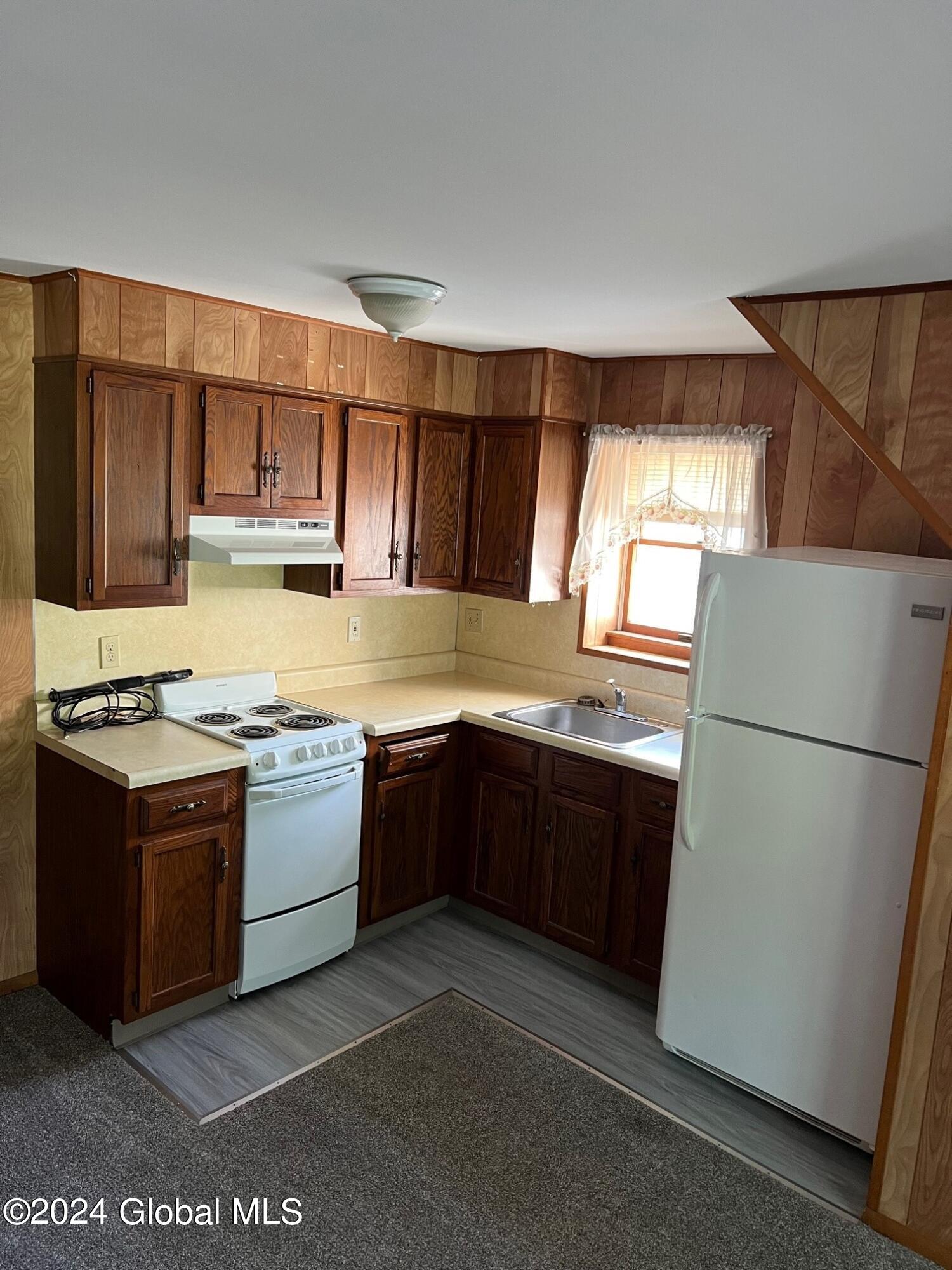 142 Old Loudon Road, Unit 2 Colonie, NY 12110 - Photo 7 of 8 kit3