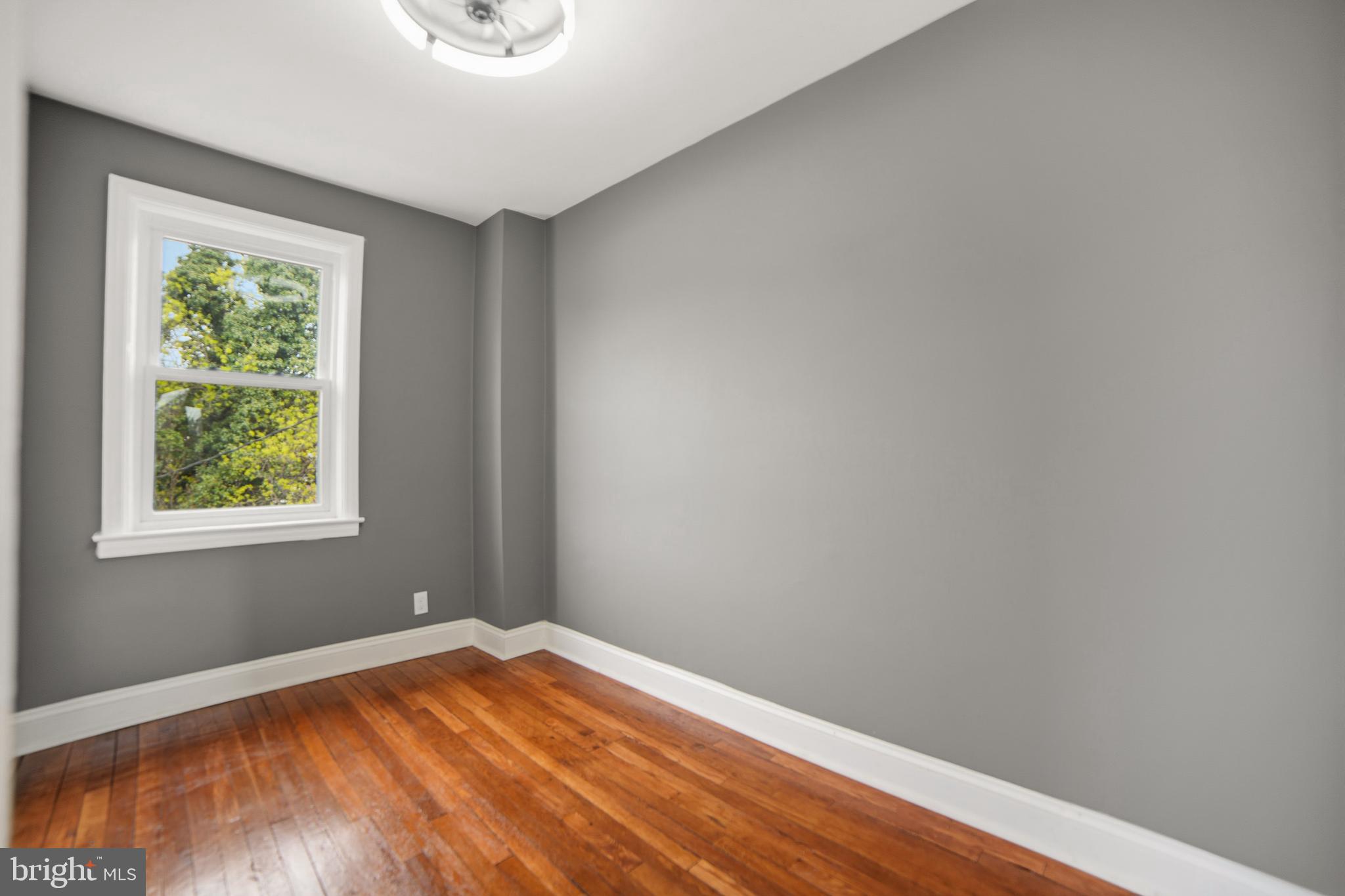 4434 Manorview Road Baltimore, MD 21229 - Photo 17 of 34 Gallery Image 17