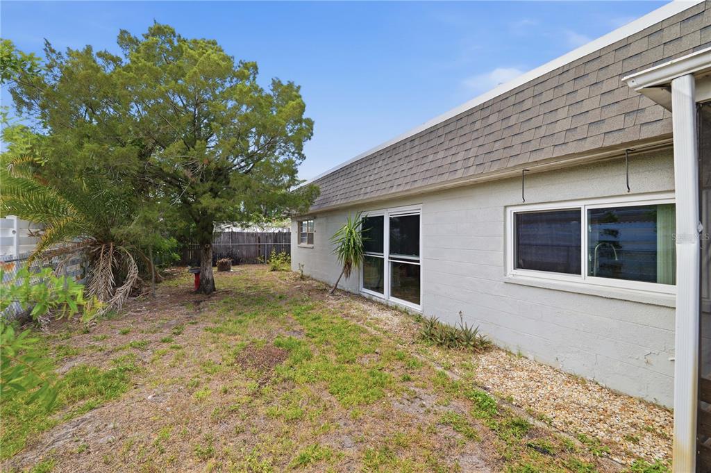4018 Cashmere Drive New Port Richey, FL 34652 - Photo 29 of 39