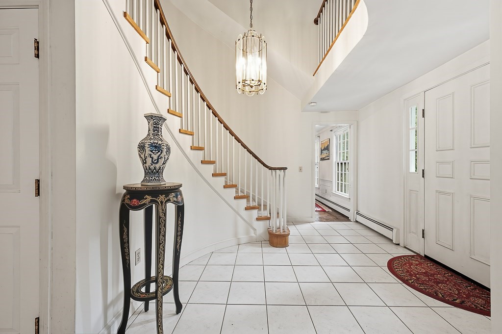 17 Olde Coach Road Westborough, MA 01581 - Photo 3 of 36