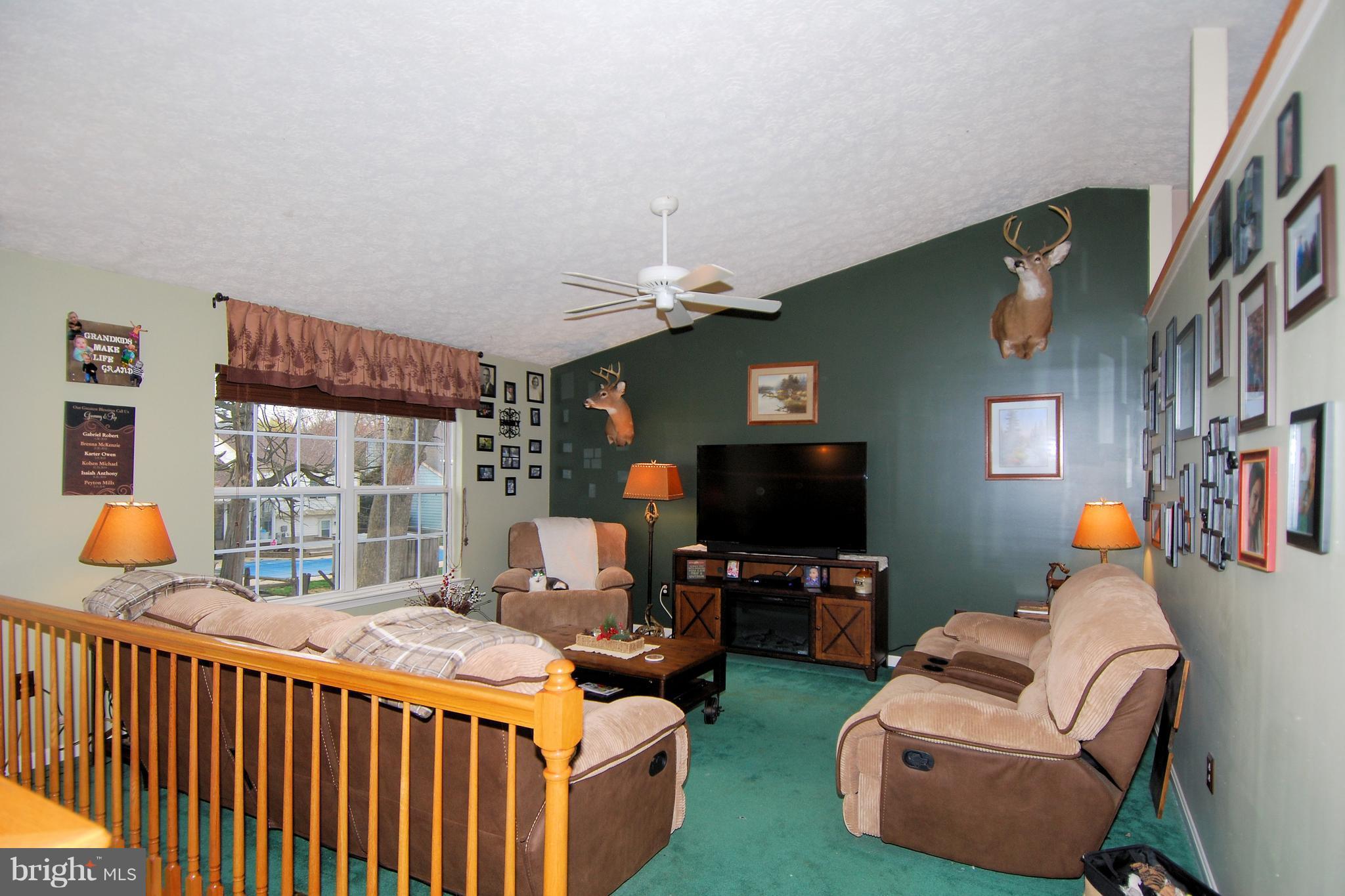 2805 Emmorton Road Abingdon, MD 21009 - Photo 5 of 28 Living Room
