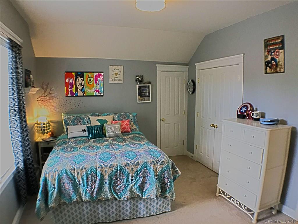 1519 Peak Court Tega Cay, SC 29708 - Photo 14 of 15 Gallery Image 14